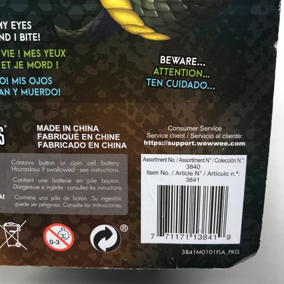 Fingerlings WowWee Untamed Fang Snake Action Figure Interactive New - Picture 11 of 11